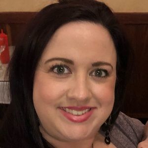 Meet your Posher, Whitney